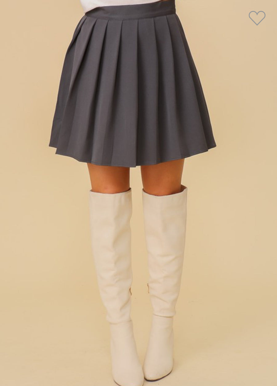 High waisted pleated skirt - Thepopupshopli