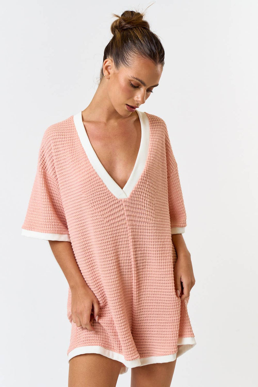 WAFFLE KNIT CONTRAST DEEP V-NECK RELAXED ROMPER