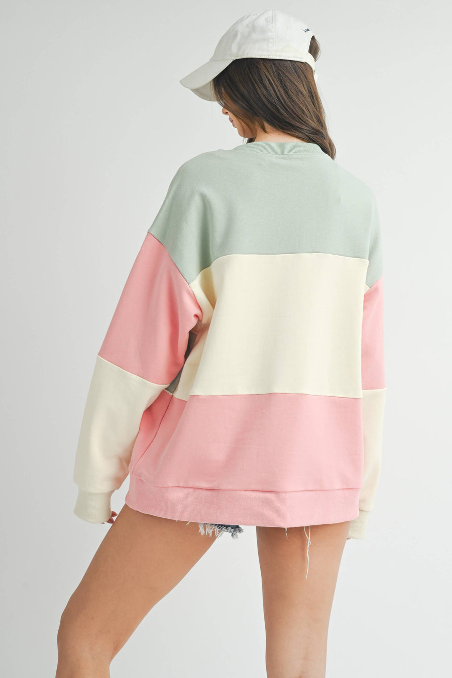 PATCH COLORBLOCK OVERSIZED SWEATSHIRT