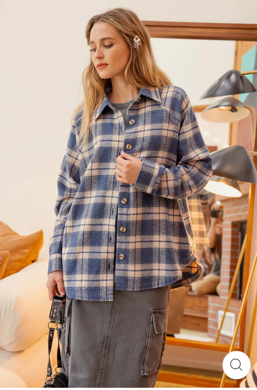 OVERSIZED COLLARED LONG SLEEVE BUTTON DOWN SHIRT