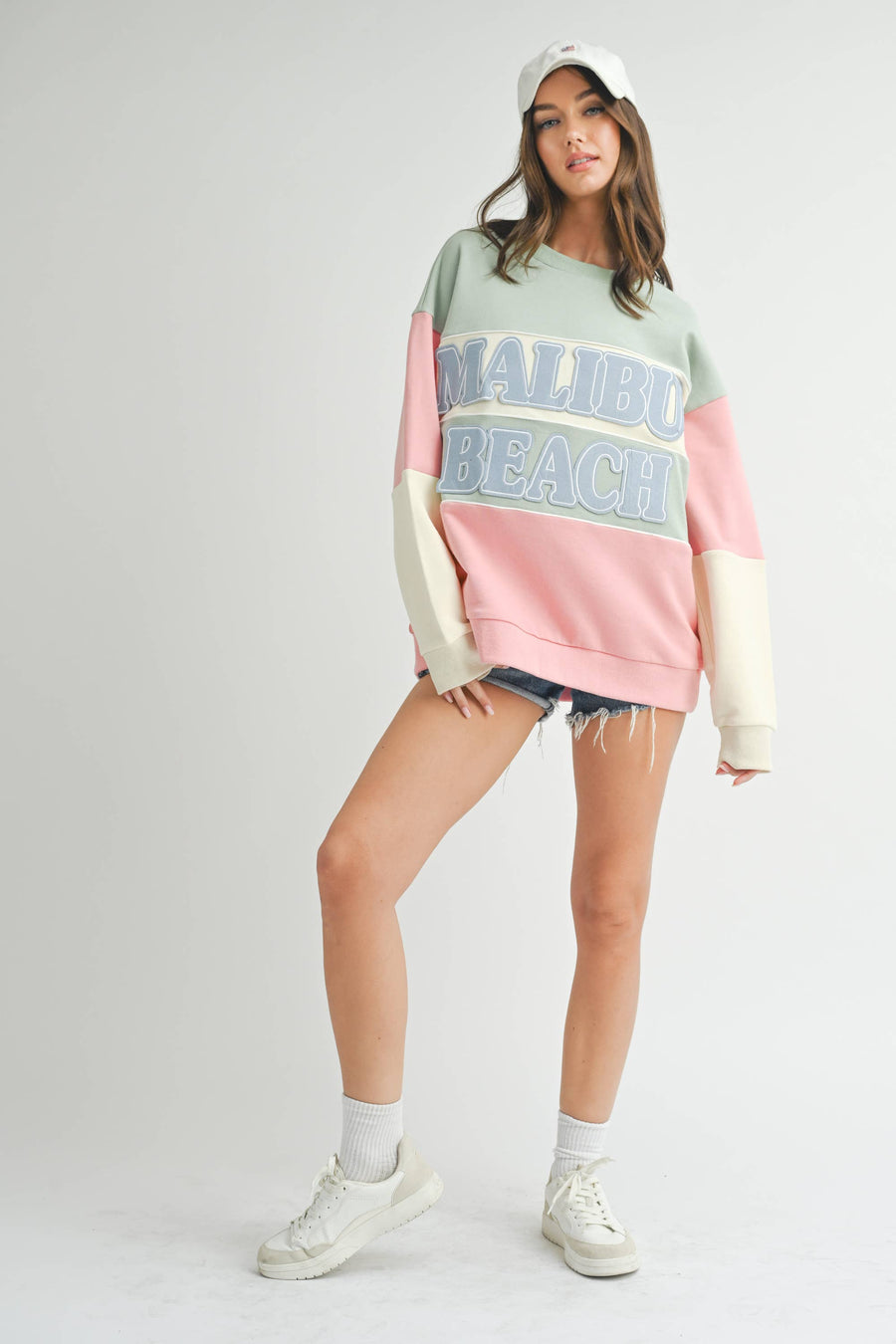 PATCH COLORBLOCK OVERSIZED SWEATSHIRT