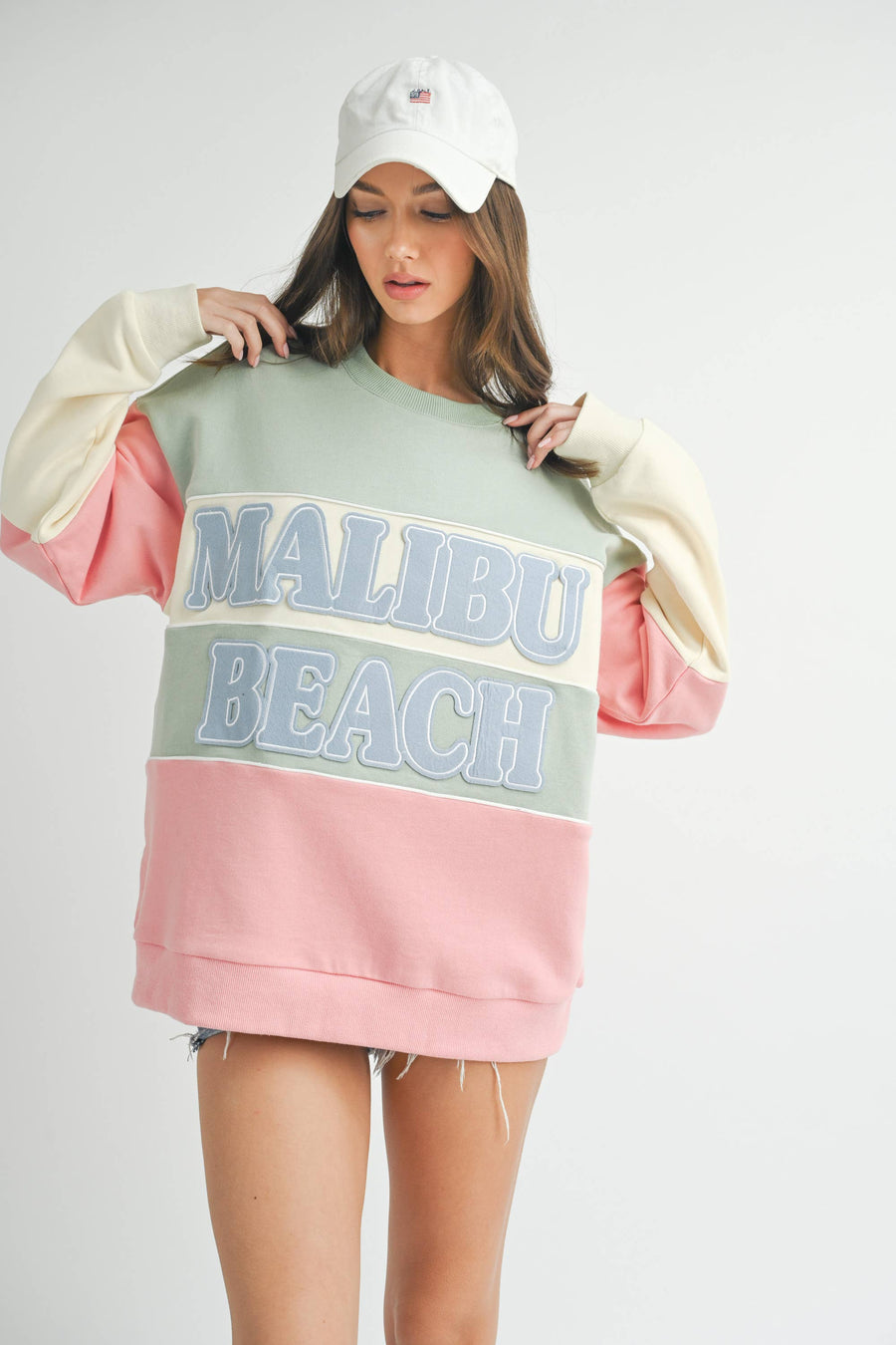 PATCH COLORBLOCK OVERSIZED SWEATSHIRT